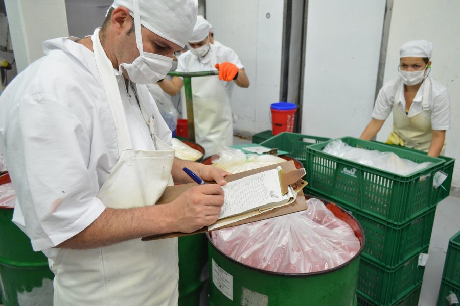 Desinfección por vía aérea. Industria alimentos.