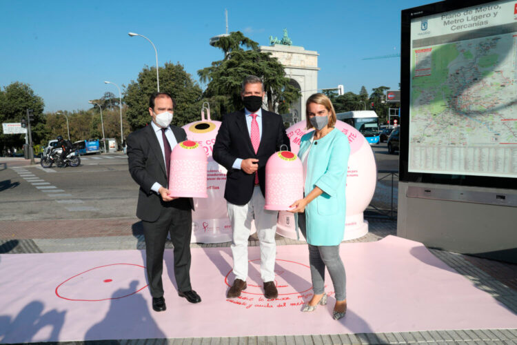 Campaña en Madrid Recicla vidrio por ellas 2021