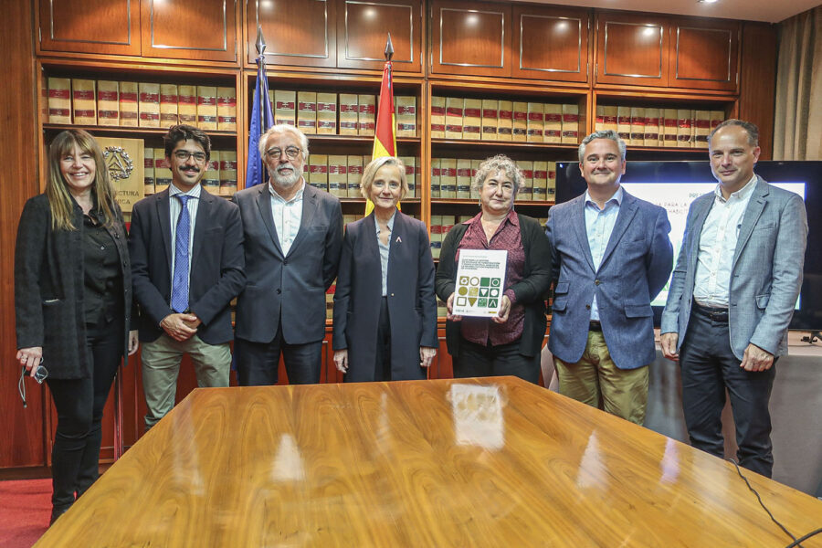 Guía técnica de gestión de residuos_foto de familia