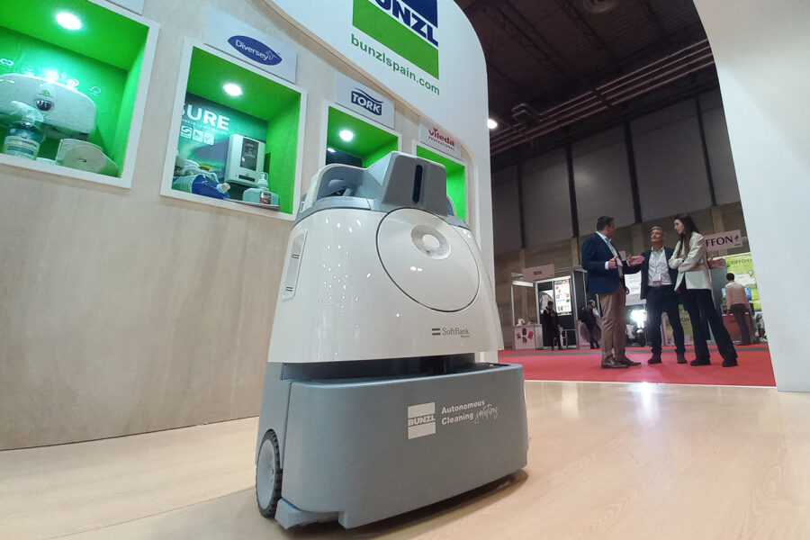 bunzl-softbank-robotics (3)