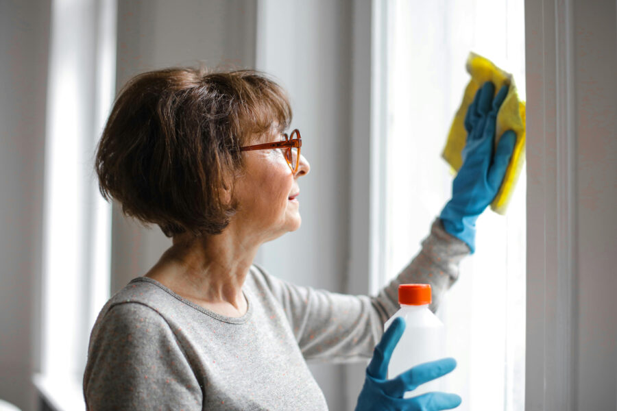 mujeres sector limpieza AFELIN