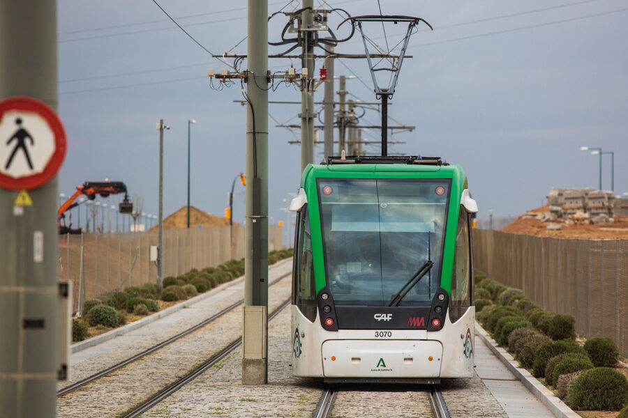 Tren superficie 4 metro