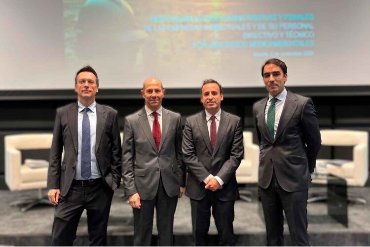 ASEGRE-y-Uria-Menendez